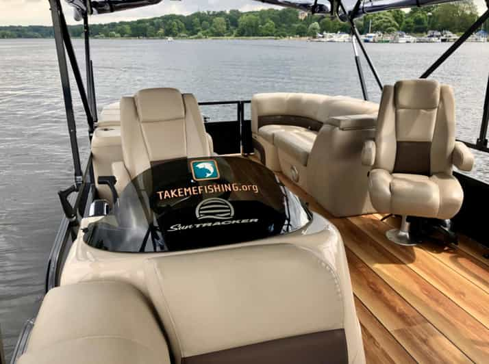 Potsdam: Rent a License-Free Boat for up to 14 PAX - Experience Highlights