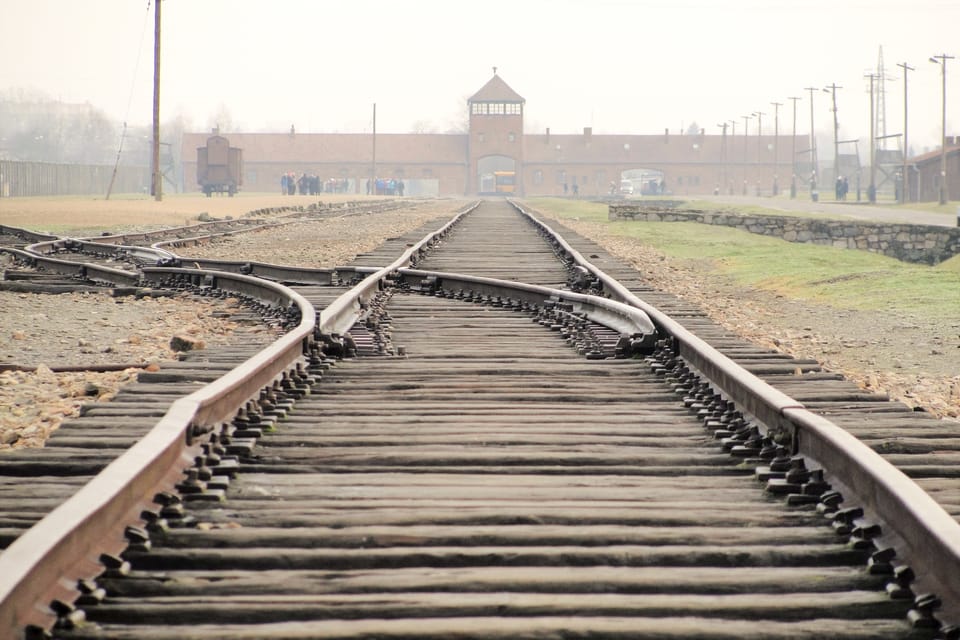 Premium Auschwitz-Birkenau Guided Tour From Krakow - Tour Highlights