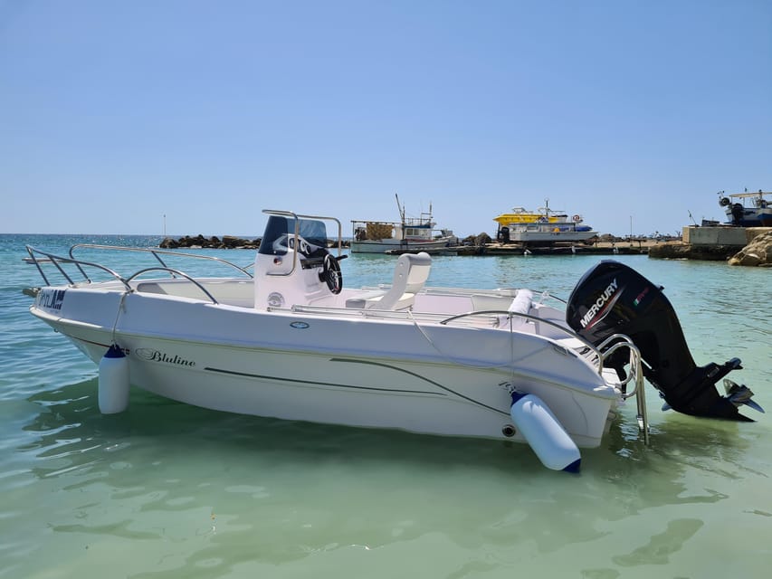 Private Boat Tour From Avola to Marzamemi With Snorkeling - Onboard Experience