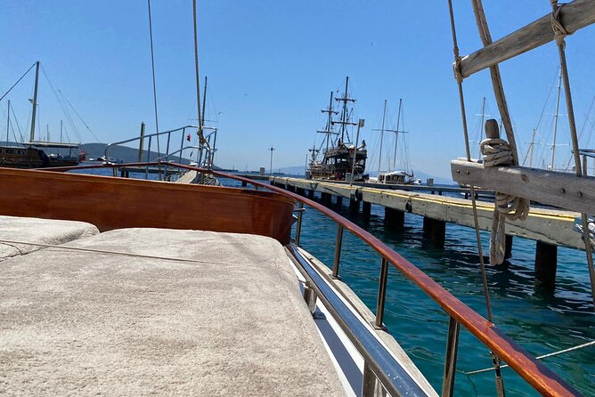 Private Boat Trip With Lunch & Island Stops - Customer Reviews
