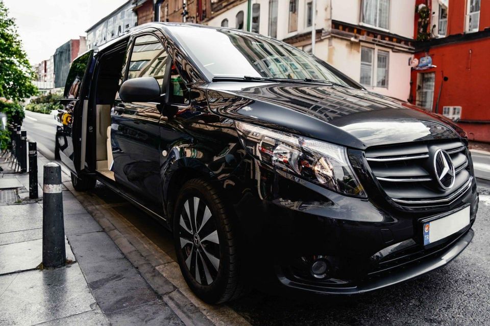 Private Car Service in Paris With Driver - Driver Experience and Qualifications