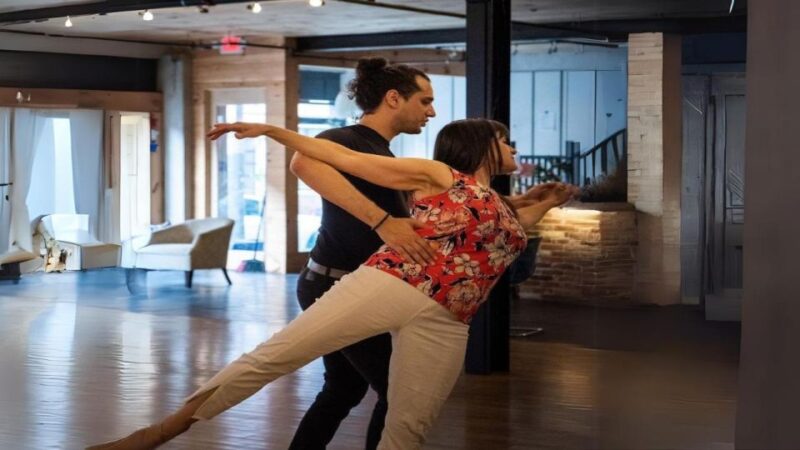 Private Dance Lessons in France - Lesson Details and Features