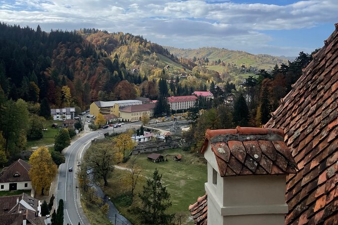 PRIVATE Day-Trip - Peles Castle, Bran Castle, Brasov - Discovering Brasov