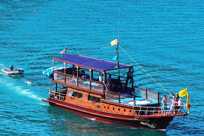 Private Full-Day Blue Dragon Yacht for Snorkeling Koh Tan & Visit Pink Dolphin - Activities and Options