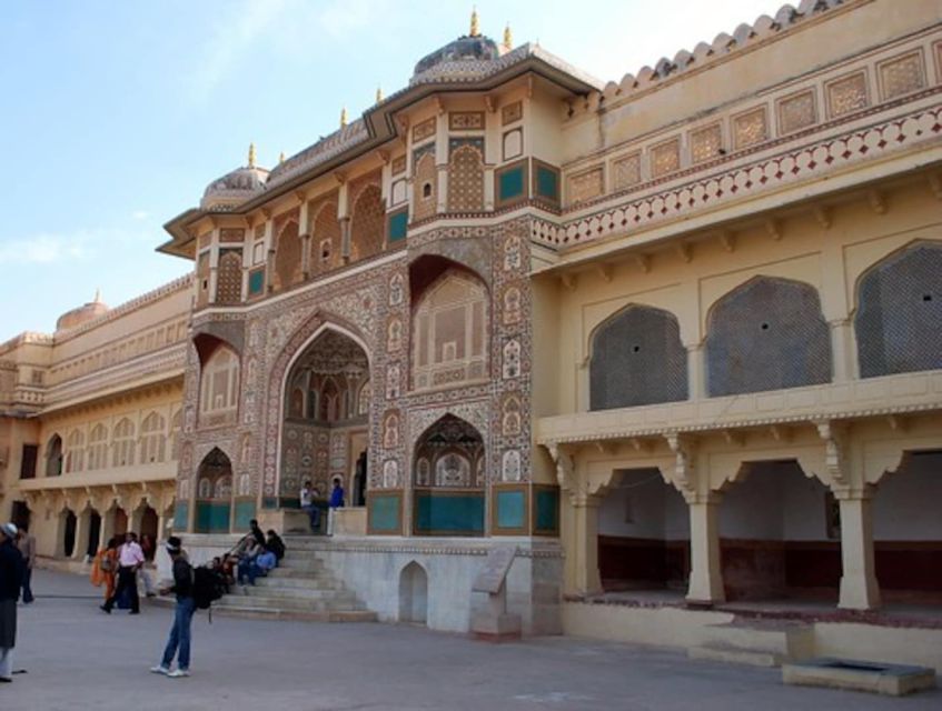 Private Full Day Jaipur City Tour With Guide - Itinerary of Key Attractions