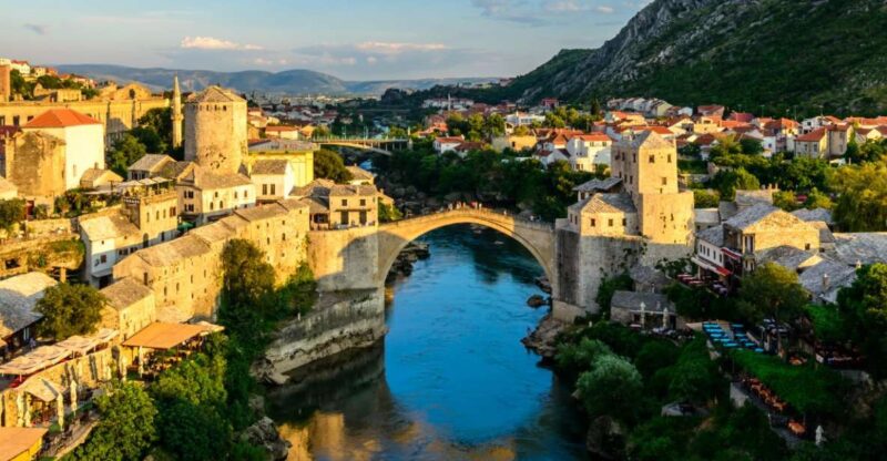Private Full - Day Tour: Pocitelj and Mostar Private Day Tri - Cultural Experiences