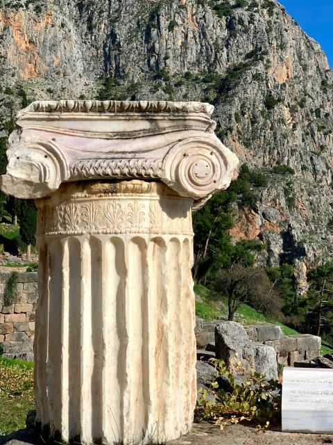 Private Full Day Tour to Delphi and Arachova - Key Attractions