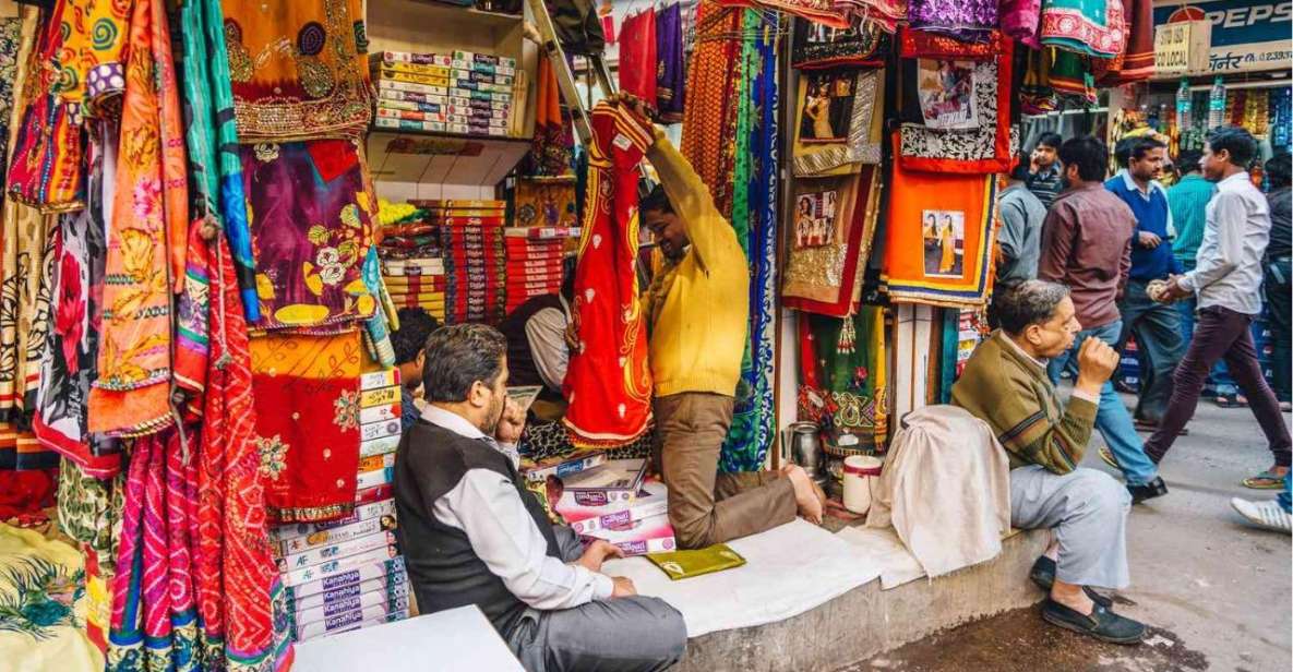 Private Guided Shopping Tour Of Old Delhi & New Delhi - Market Highlights