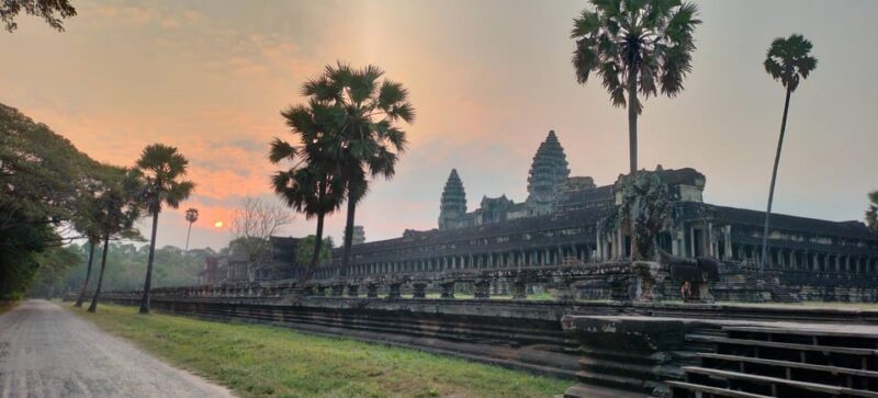 Private Guided Tour: Angkor Wat Sunrise & Floating Village - Important Information