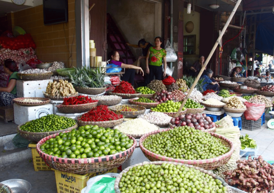 Private Hanoi Food Tour With Train Street - Cuisine and Drinks