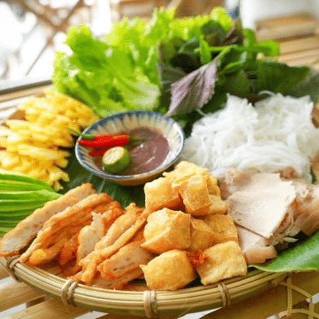 [Private] Hanoi Street Food Walking Tour With Local Guide - Pricing and Inclusions