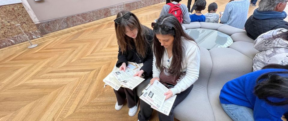 Private Louvre Tour for Teenagers - Interactive Crime-Solving Activity