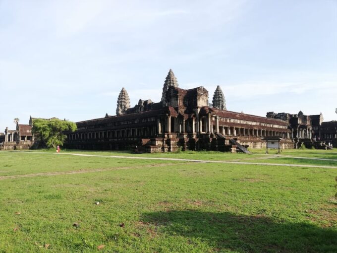 Private Sunrise Angkor Wat Tour - Booking and Cancellation Policy