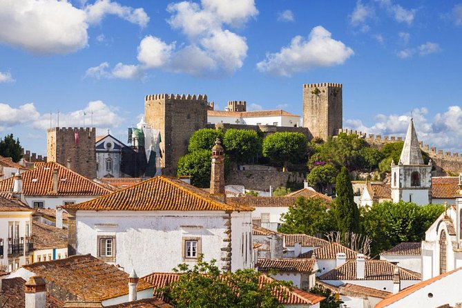 Private Tour Fátima, Nazaré, and Óbidos Day Trip From Lisbon - Batalha Monasterys Architecture