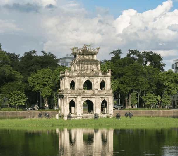 Private Tour: Hanoi City Full Day - West Lake and Tran Quoc Pagoda