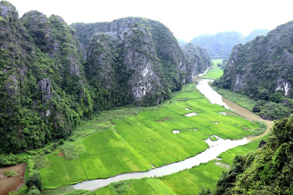 PRIVATE TOUR Ninh Binh One Day - Hoa Lu- Tam Coc - Mua Cave - Tour Highlights