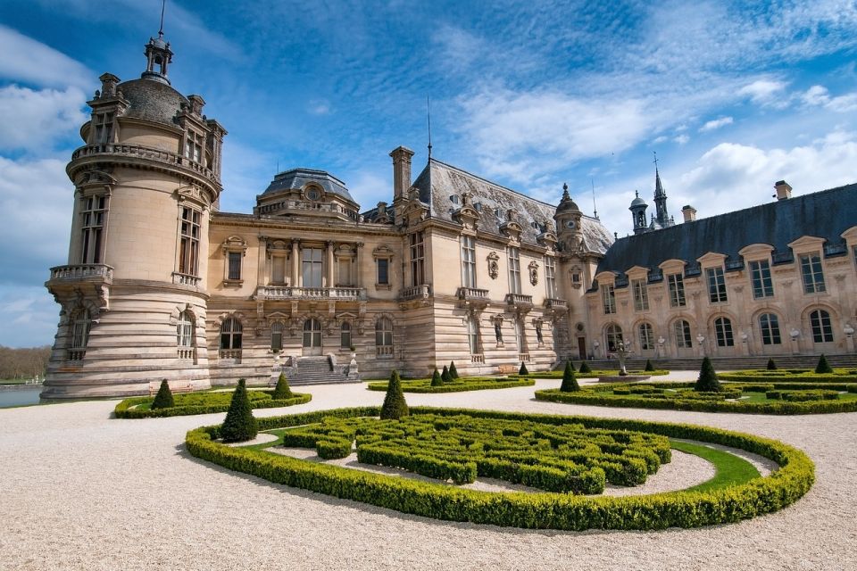 Private Tour to Chantilly Chateau From Paris - Transportation Details