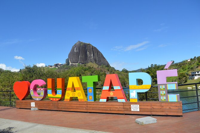 Private Tour to Guatape With a Local - Pickup and Meeting Information