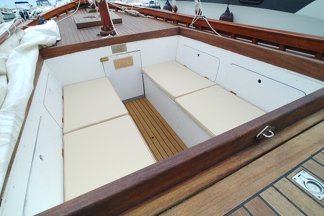 Private Traditional Sailboat Tour With Lunch in Numana - Meeting Information