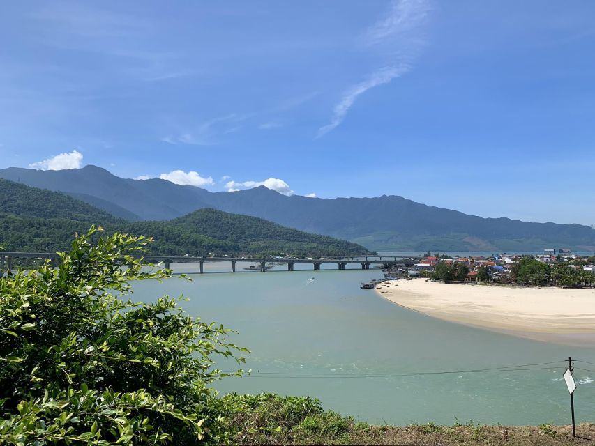 Private Transfer From Hue to Da Nang & Hoi an or Vice Versa - Transportation Services