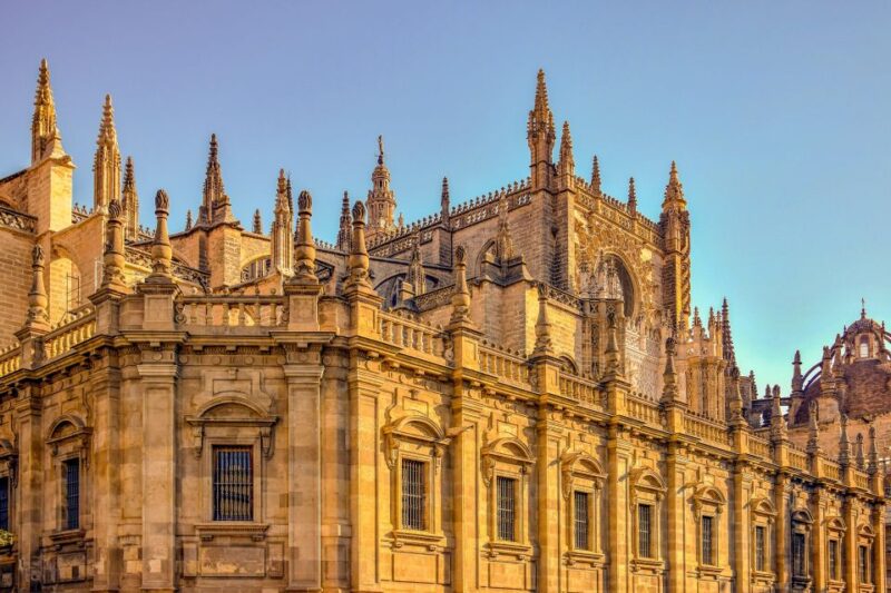 Private Transfer: Lisbon to Seville - Driver Qualifications