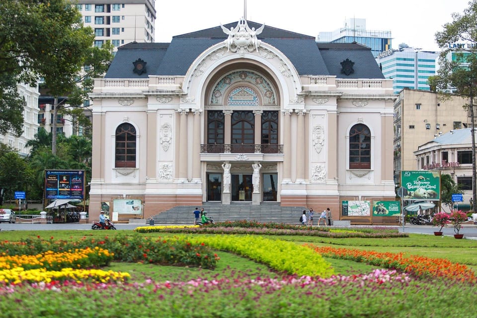 Private Walking Half Day Tour in Ho Chi Minh City - Ben Thanh Market