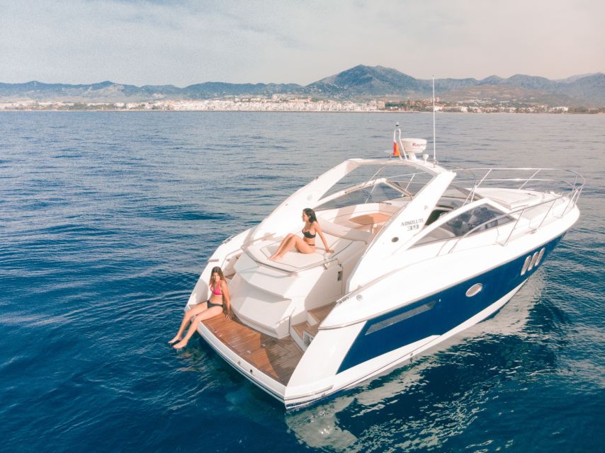 Puerto Banus: Half-Day Luxury Boat Experience - Onboard Activities and Amenities