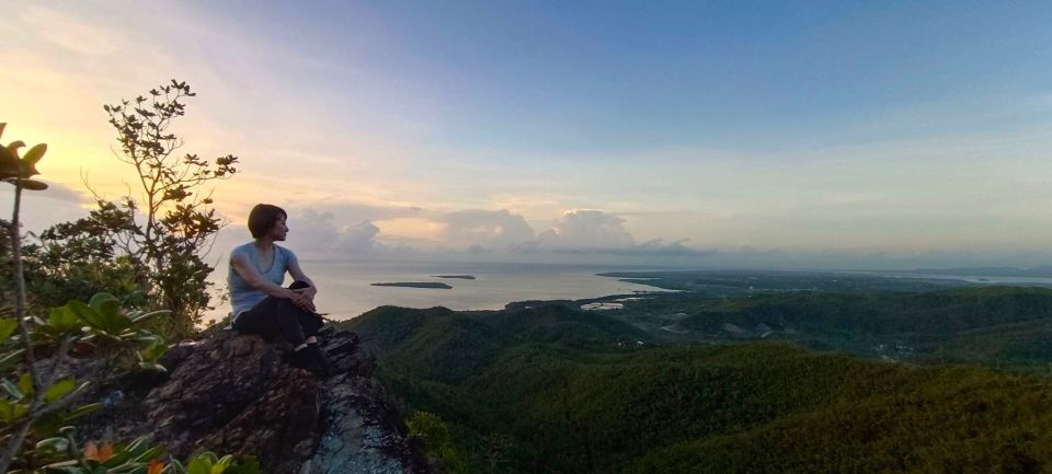 Puerto Princesa: Private Sunrise Trek at Mt. Magarwak - Itinerary Details