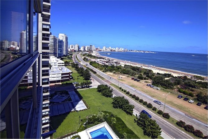 Punta Del Este Shore Excursion: Private Sightseeing Tour of Punta Del Este - Traveler Feedback and Experiences