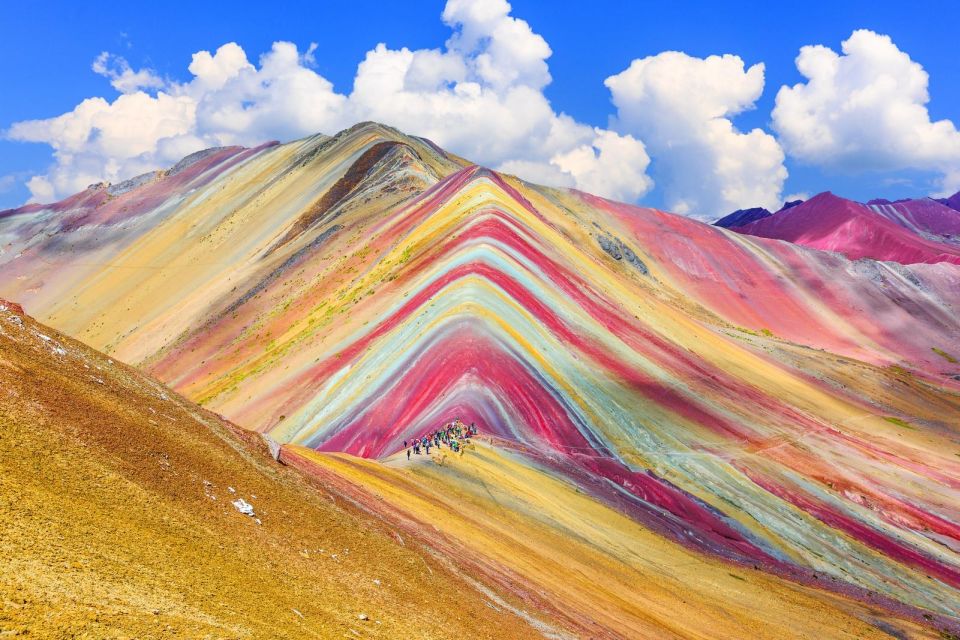 Rainbow Mountains - Mountain of 7 Colors - Itinerary Highlights