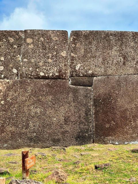 Rapa Nui: Private Tour The Legend of the BirdMan - Iconic Sites to Explore