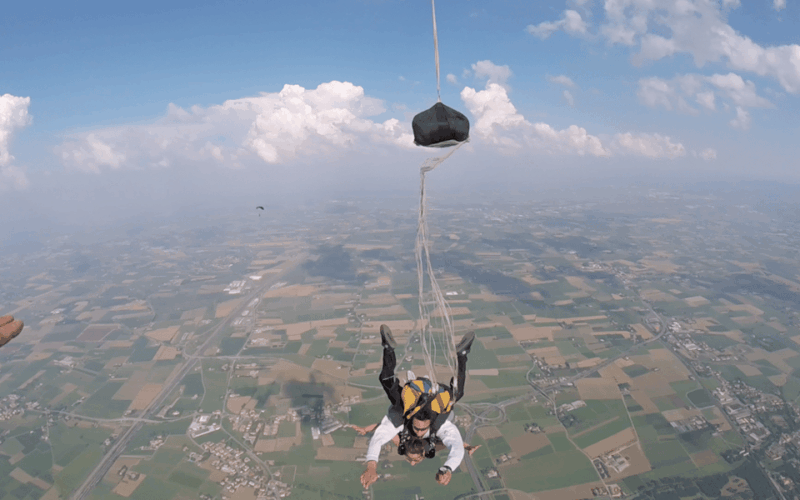 Reggio Emilia: Tandem Skydiving Experience - Participant Eligibility