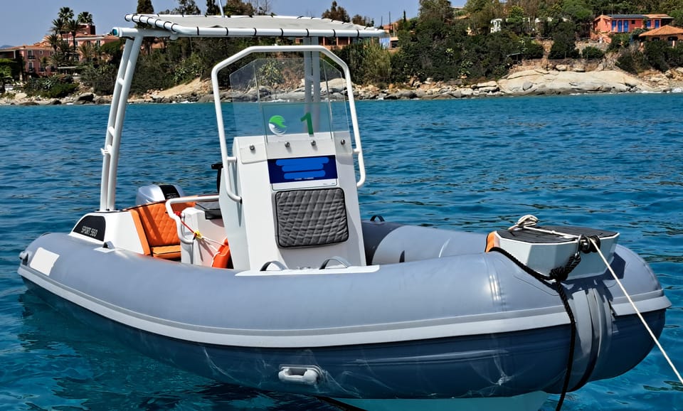 Rental Boat 5.60 M From Arbatax (Without License) - Boat Features