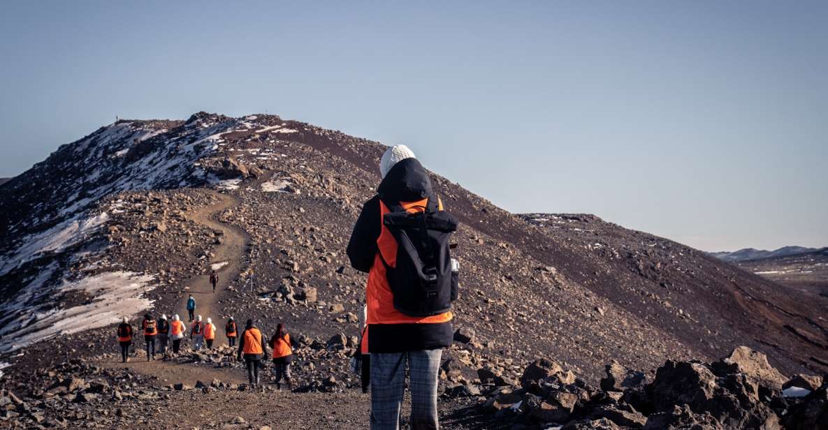 Reykjavík: Volcano Eruption Site and Reykjanes Hiking Tour - Hiking Experience and Difficulty