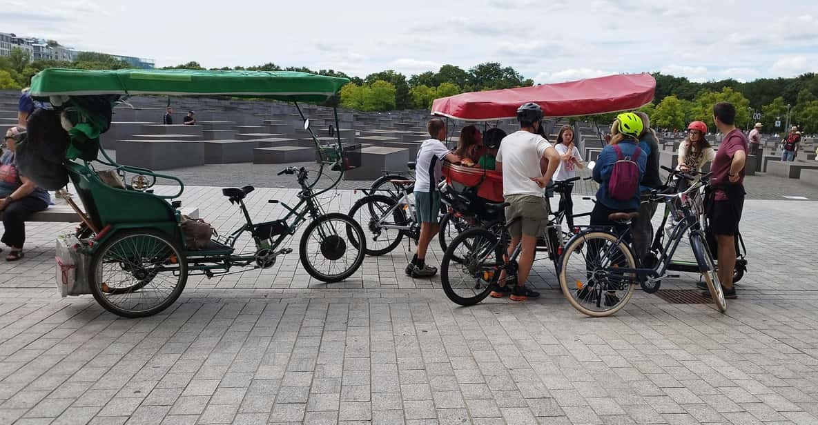 Rickshaw Shared Guide Tour in Small Groups - Accessibility and Comfort