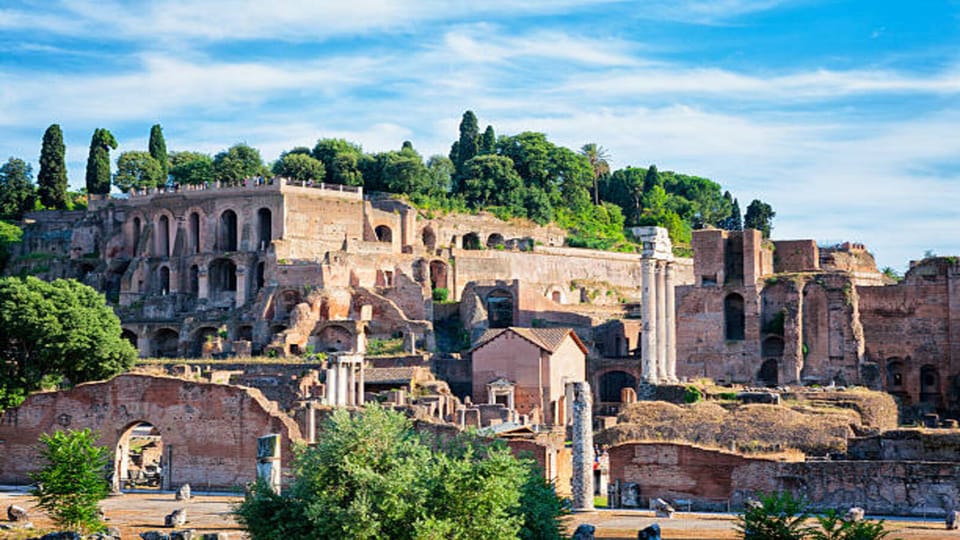 Rome: Colosseum Entry & Guided Tour - Itinerary and Locations