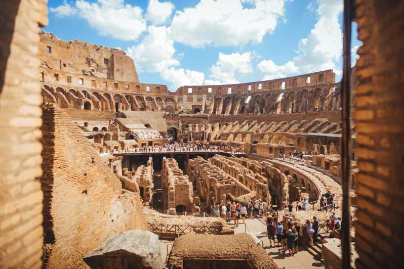 Rome: Early Morning Colosseum Express With Arena, Private - Itinerary Details