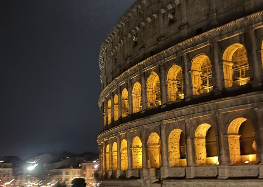 Rome: Nighttime Tour Outside the Colosseum With Local Guide - Unique Experiences Offered