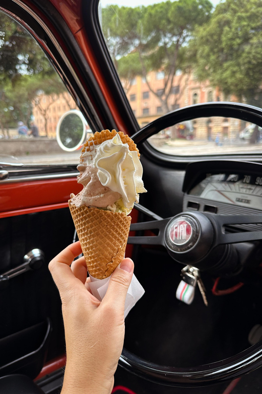 Rome Private Tour and Photo in a Vintage Fiat 500 - Unique Features