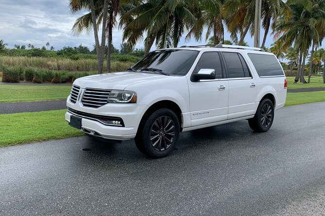 Roundtrip-Transfer From: SJU Airport,Cruises and Hotels in Puerto Rico Luxurysuv - Amenities Offered