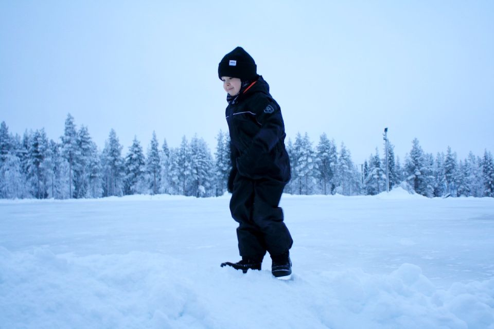 Rovaniemi: Winter Clothing Rental With Snow Boots and Gloves - Rental Process and Policies