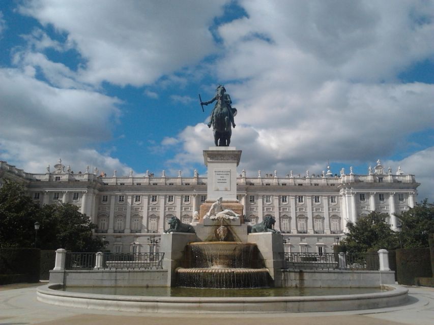 Royal Palace and Cathedral of Almudena Madrid Guided Tour - Booking Details