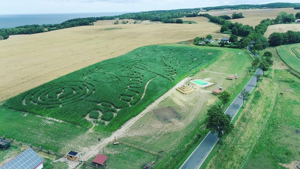 Rügen: Largest Corn Maze on the Island - Location and Accessibility