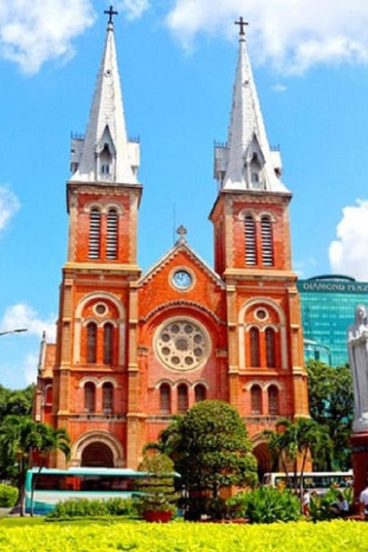 Saigon City Tour Half Day - Ben Thanh Market