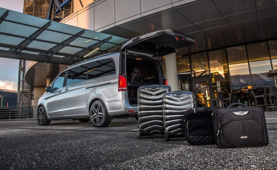 San Diego: One Way Airport Hotel Shuttle Transfer - Service Features