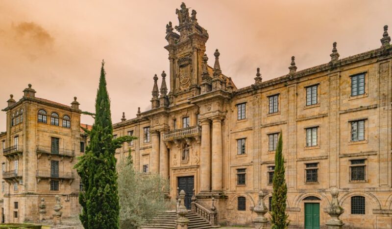 Santiago De Compostela Private 10- Hours Tour From Oporto - Guided Tour Details
