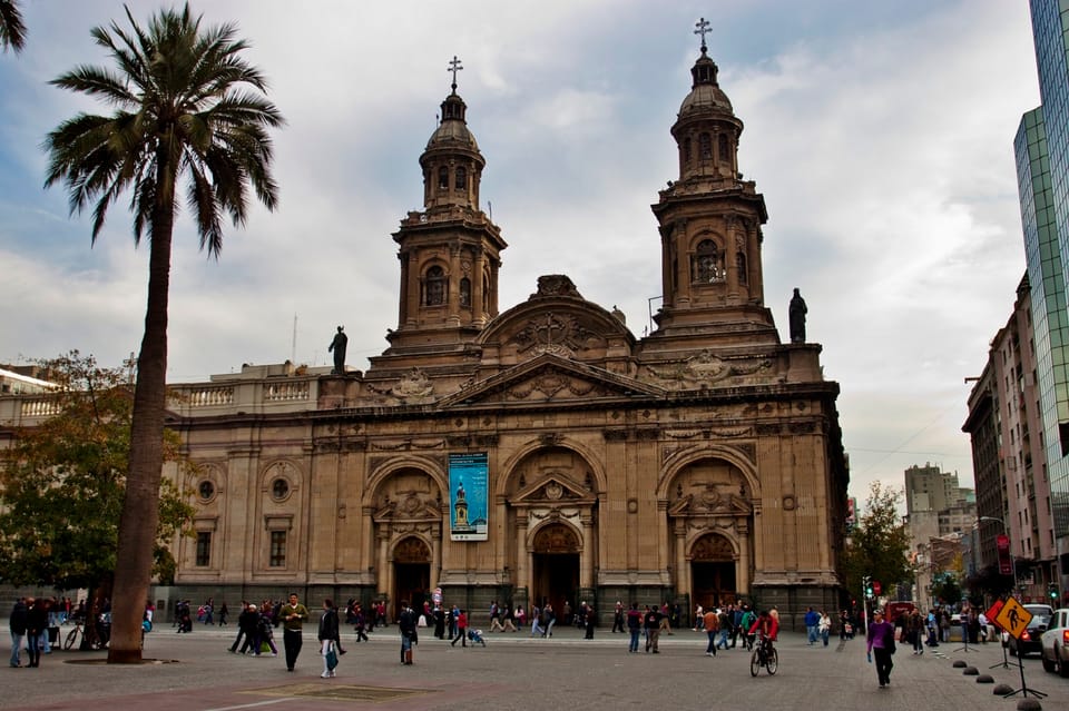 Santiago: Private City Tour With Optional Lunch and Winery - Wine and Dining Options