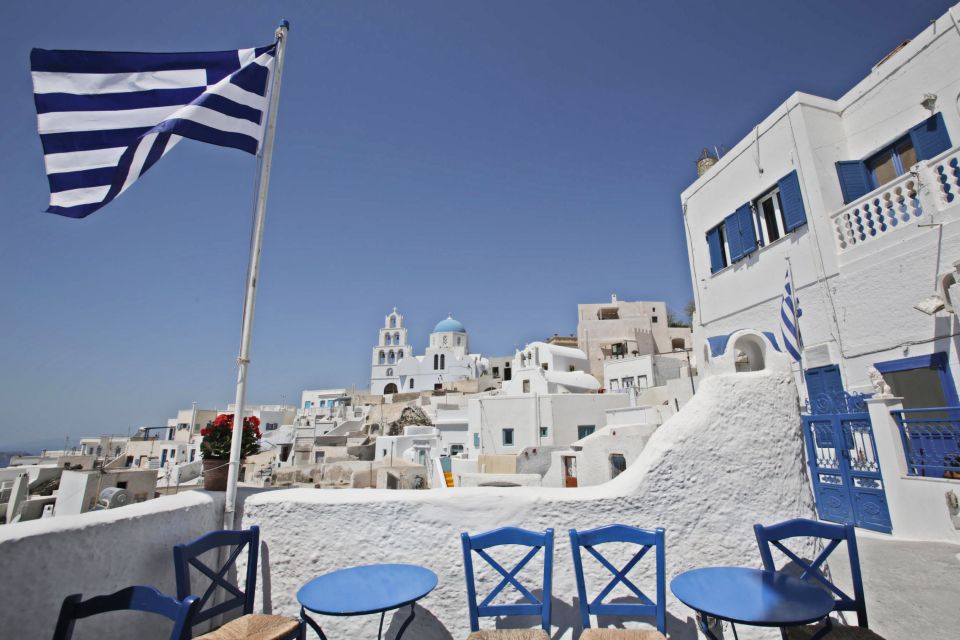 Santorini: Explore Southern Part With Wine Tasting - Traditional Villages to Explore