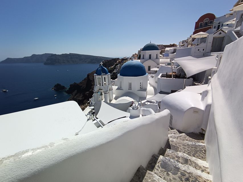 Santorini: Private Guided Sightseeing Day Tour - Tour Itinerary