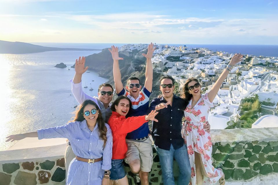 Santorini: Private Highlights Tour by Minibus - Whats Included